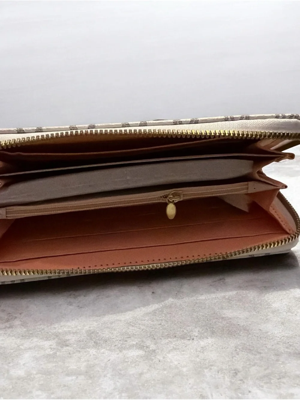 N/A interior accent closure